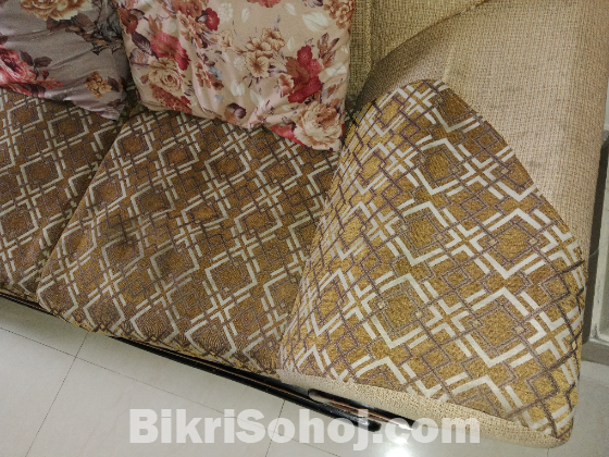 Sofa bikri